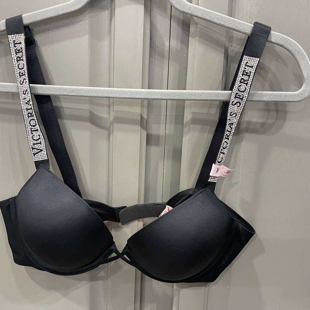 NWT Victoria’s Secret Bombshell Push Up Bra - Picture 5 of 5